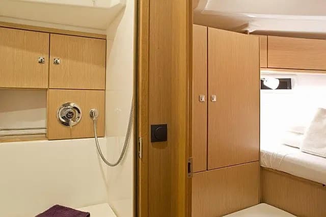 Bavaria Cruiser 46 - photo 9