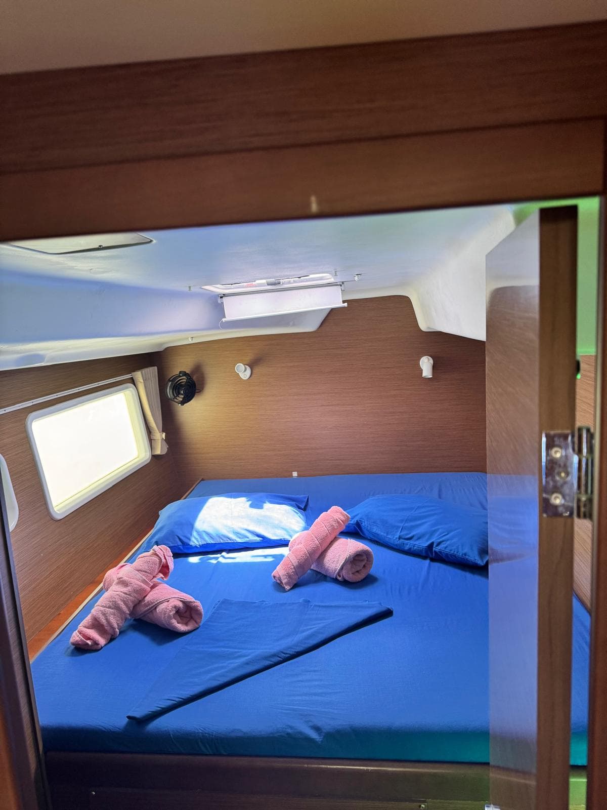 Lagoon 380 - photo 10