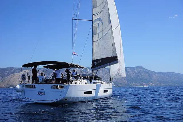 Dufour 530 - photo 9