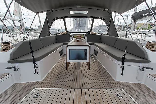 Dufour 530 - photo 17