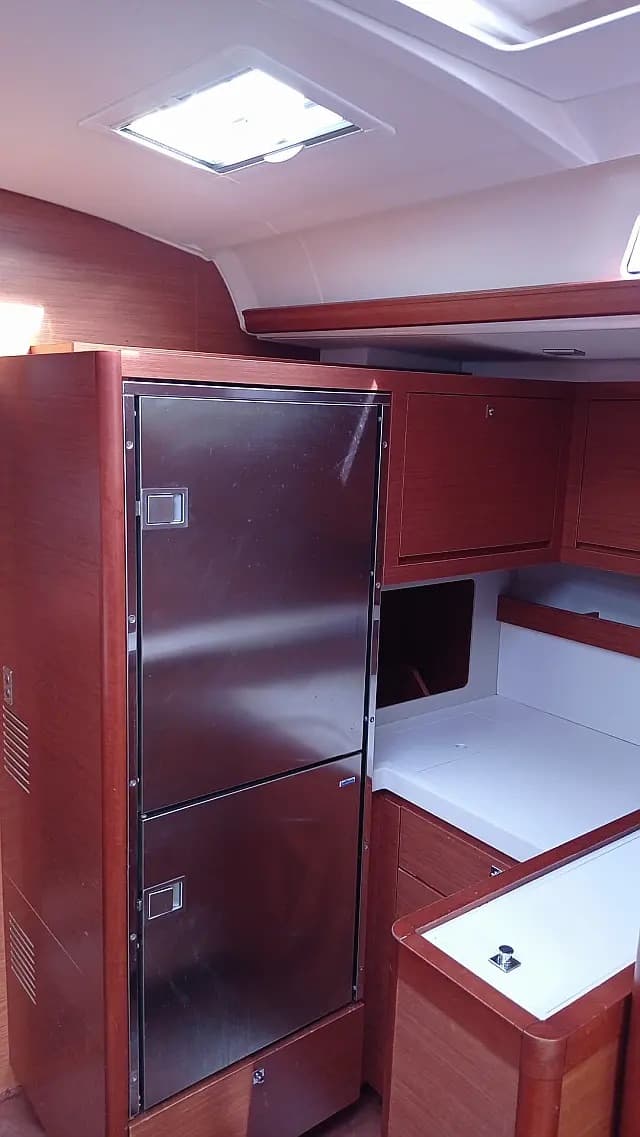 Dufour 530 - photo 16