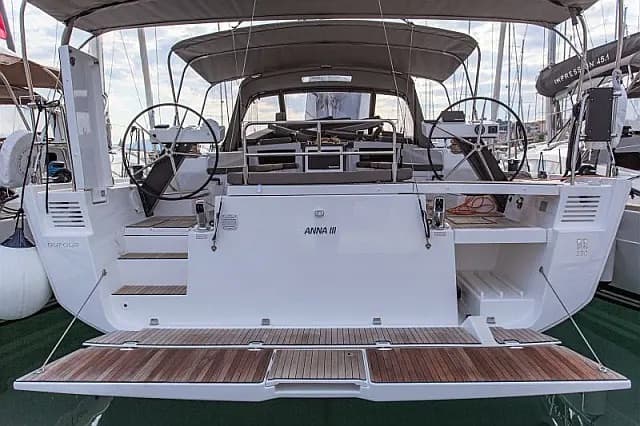 Dufour 530 - photo 8