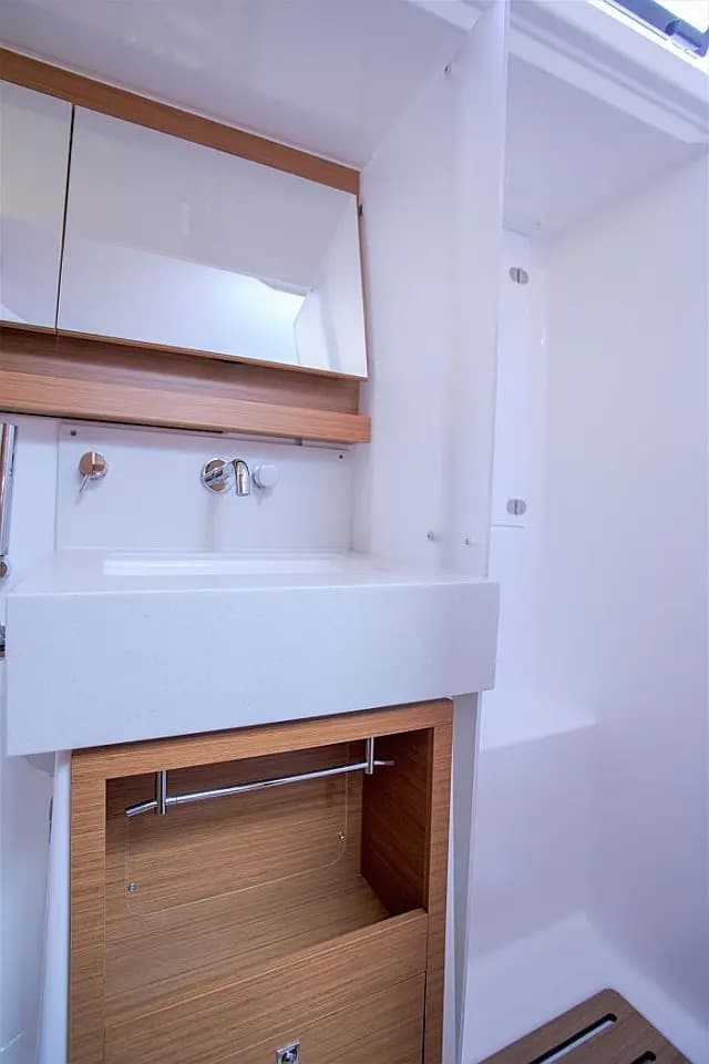 Dufour 530 - photo 19