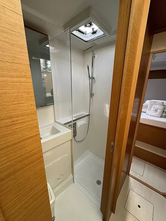 Excess 11 - photo 17