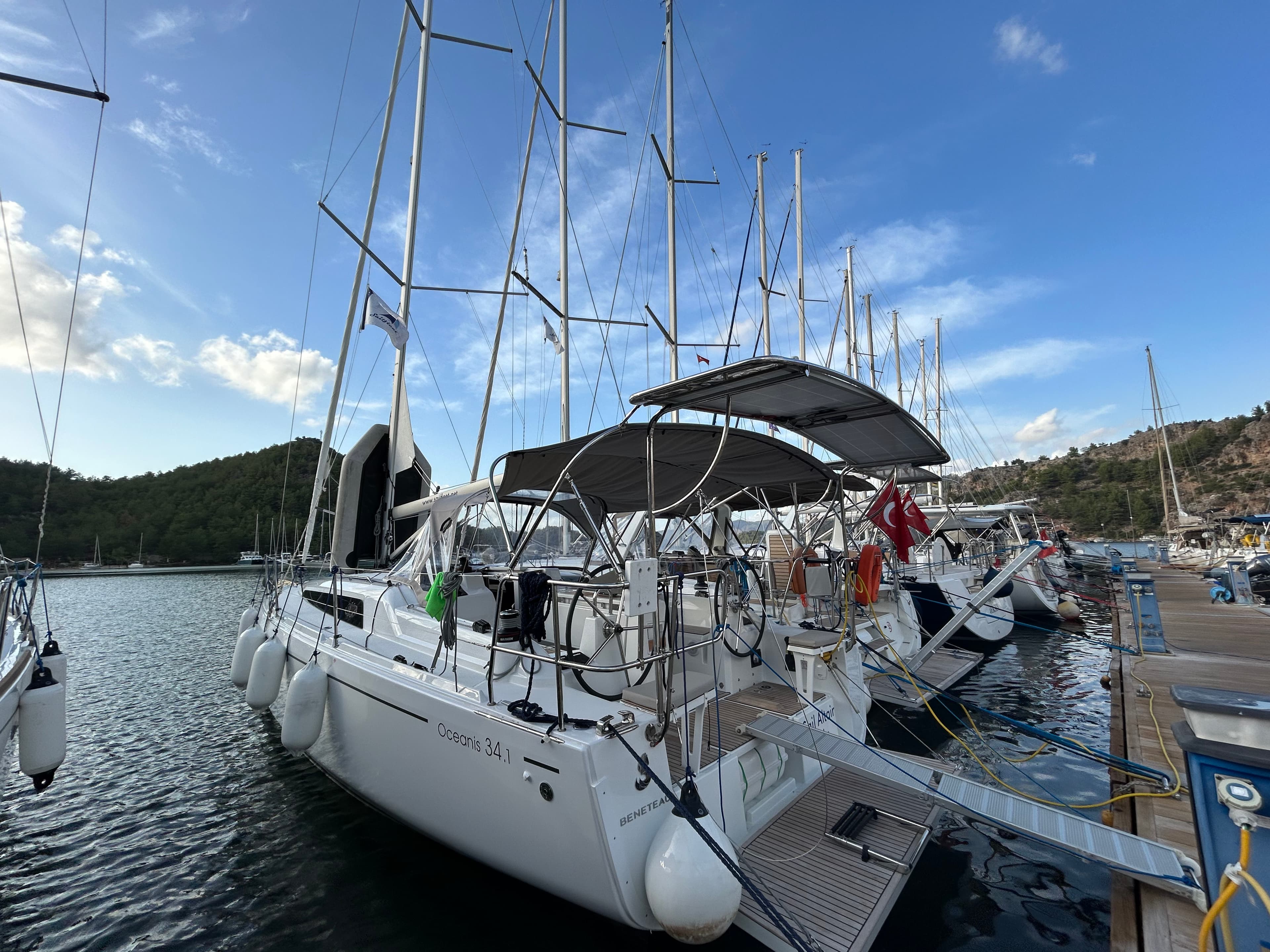 Oceanis 34.1 - photo 26