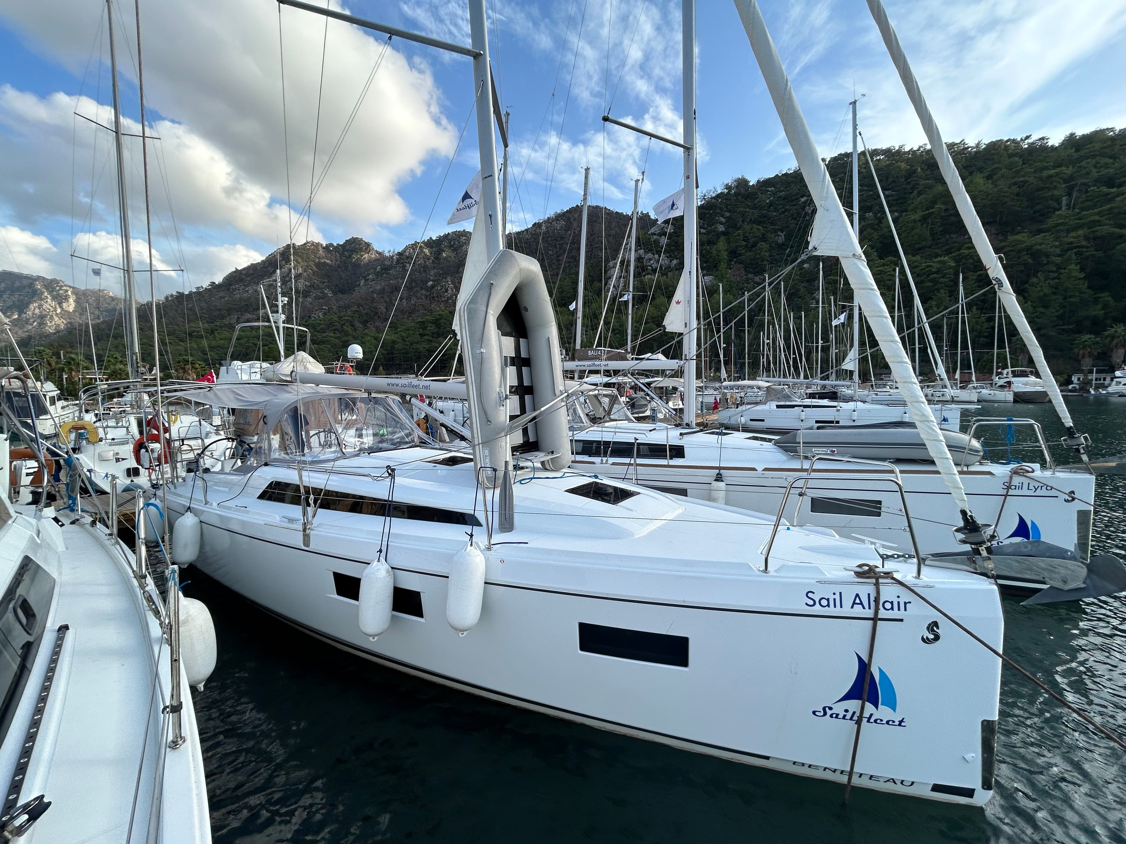 Oceanis 34.1 - photo 23
