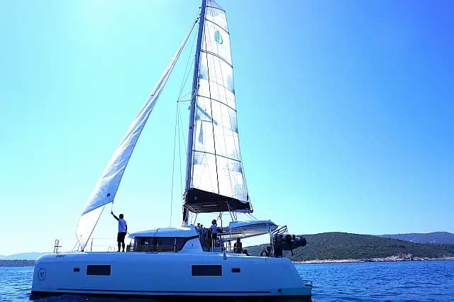 Lagoon 42 - photo 13