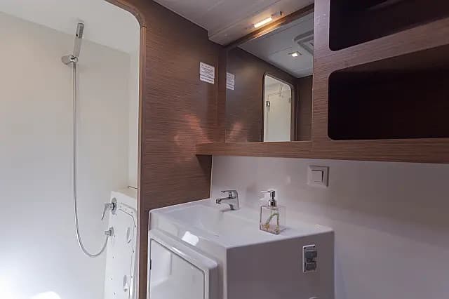 Lagoon 42 - photo 23