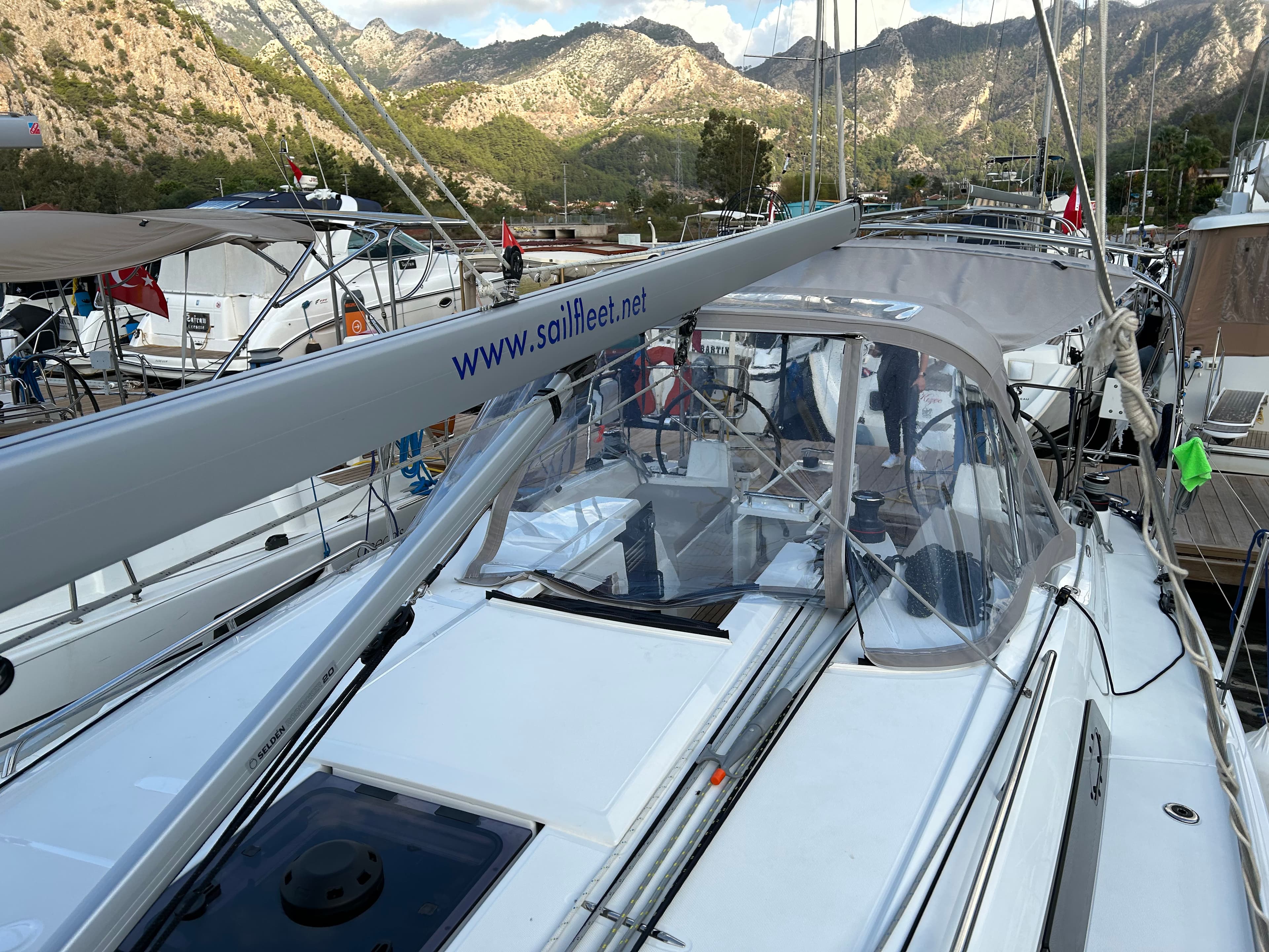 Oceanis 34.1 - photo 5