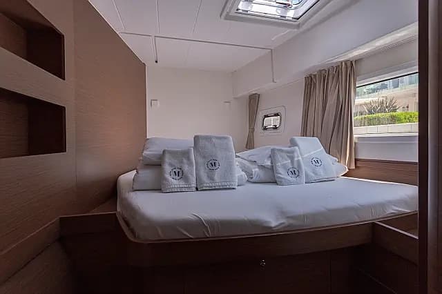 Lagoon 42 - photo 14