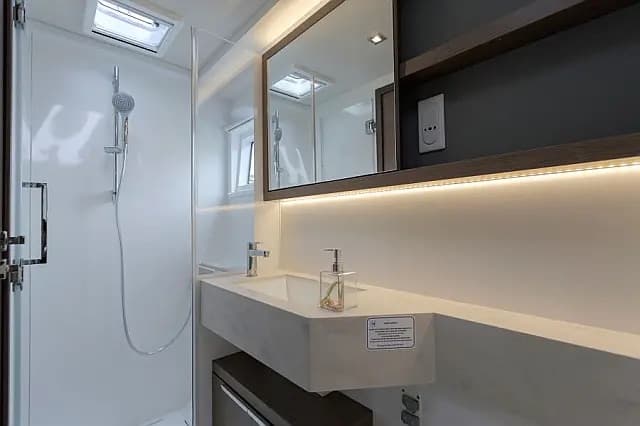 Lagoon 50 - photo 10