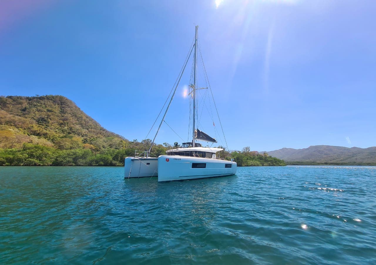 Lagoon 40 - photo 10