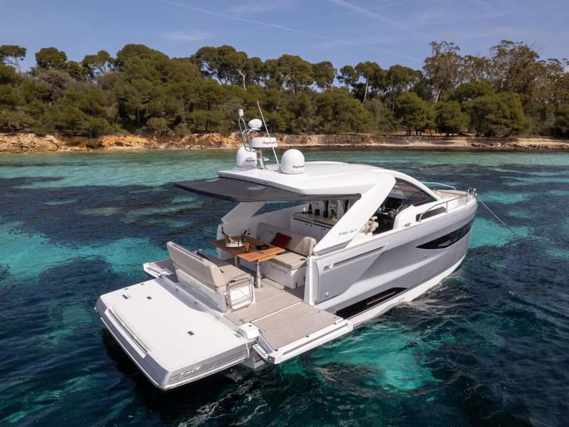 Jeanneau DB/37 - photo 8