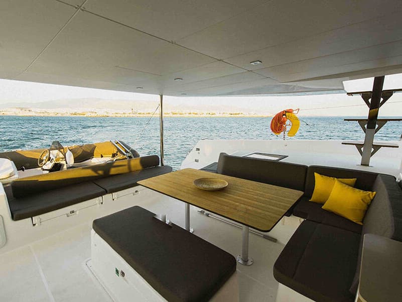 Dufour Catamaran 48 - photo