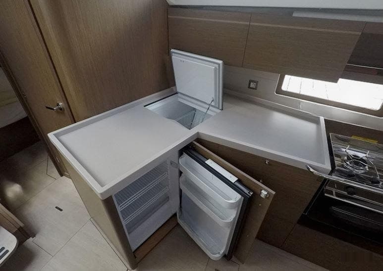 Oceanis 46.1 - photo 4