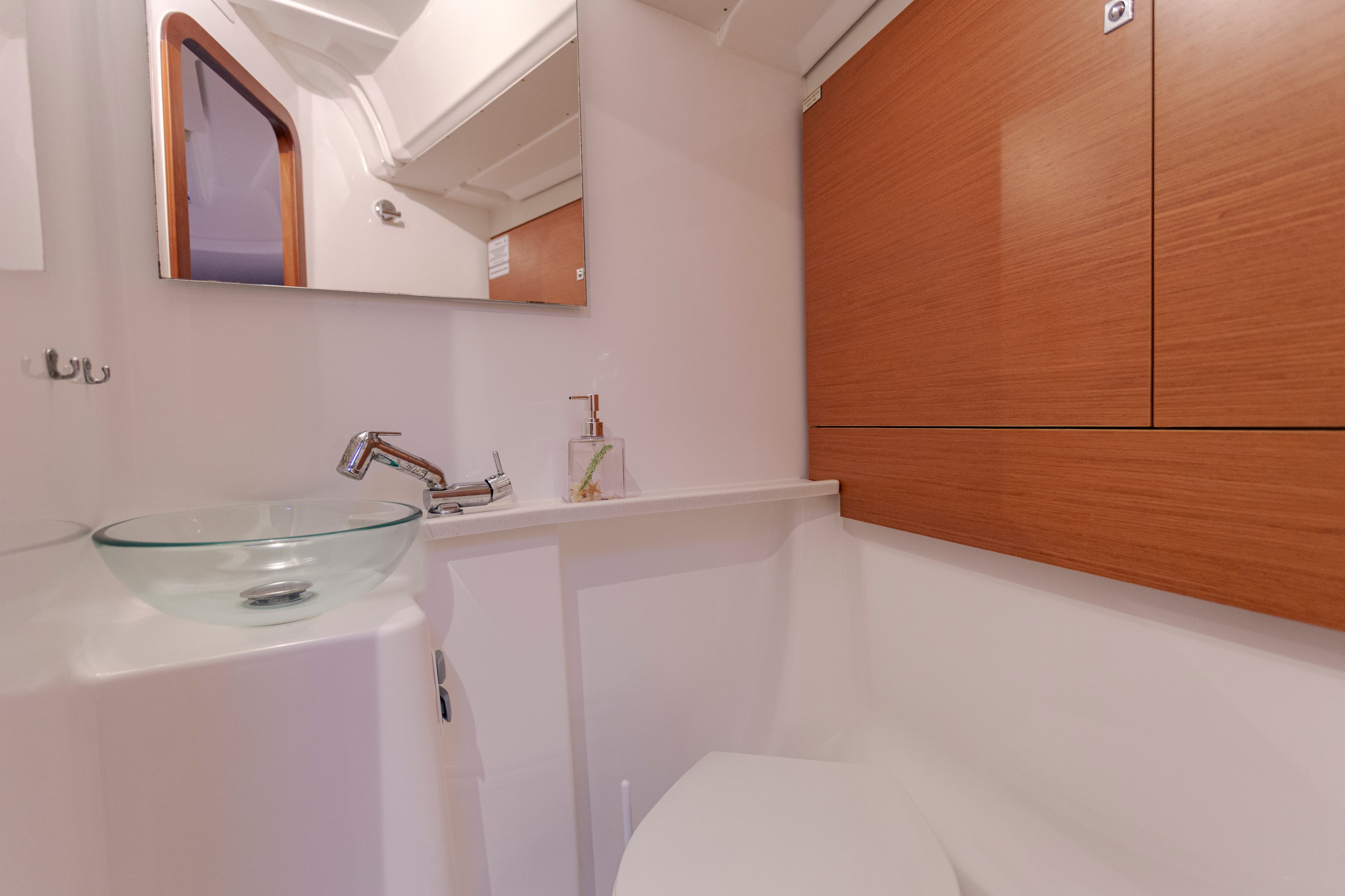 Dufour 460 Grand Large - photo 7