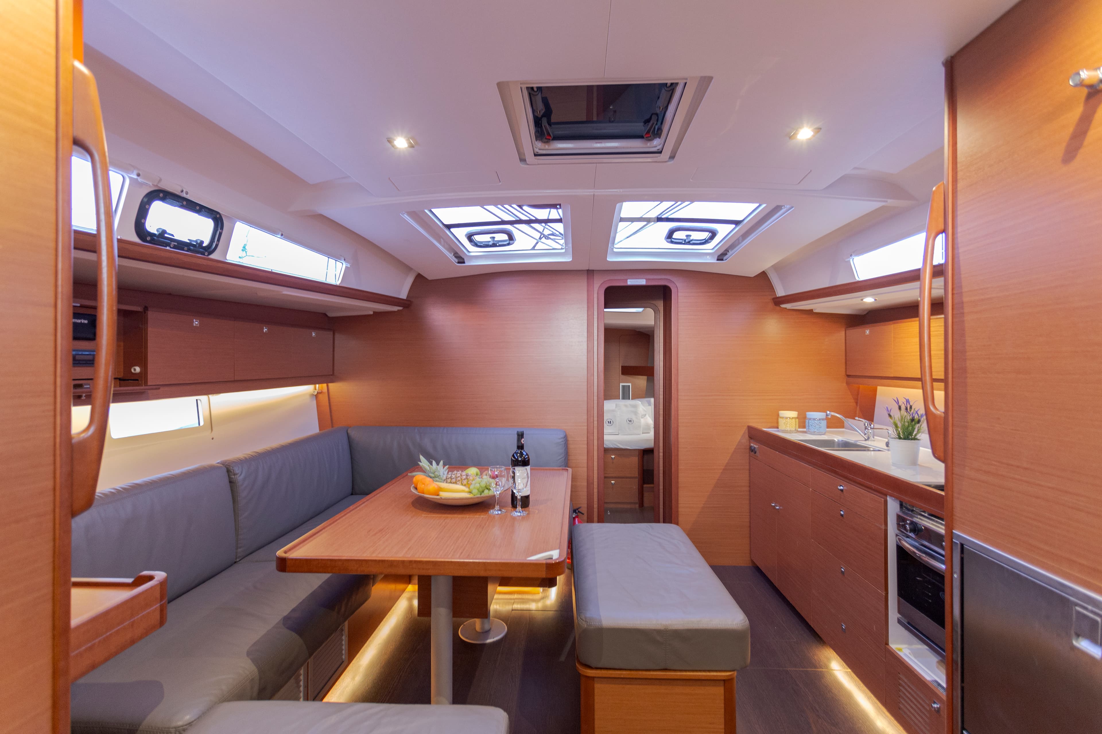 Dufour 460 Grand Large - photo 9