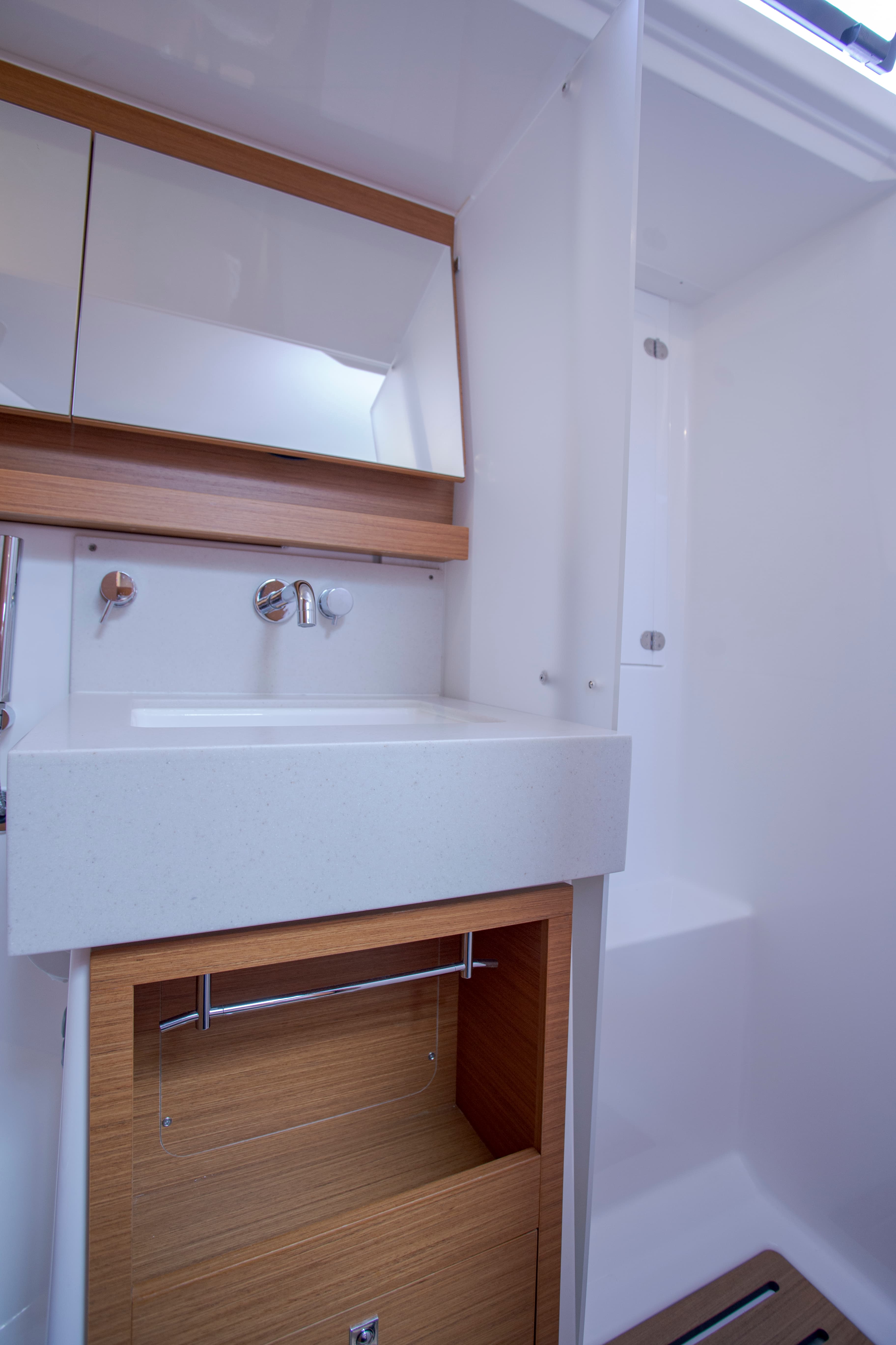 Dufour 530 - photo 10