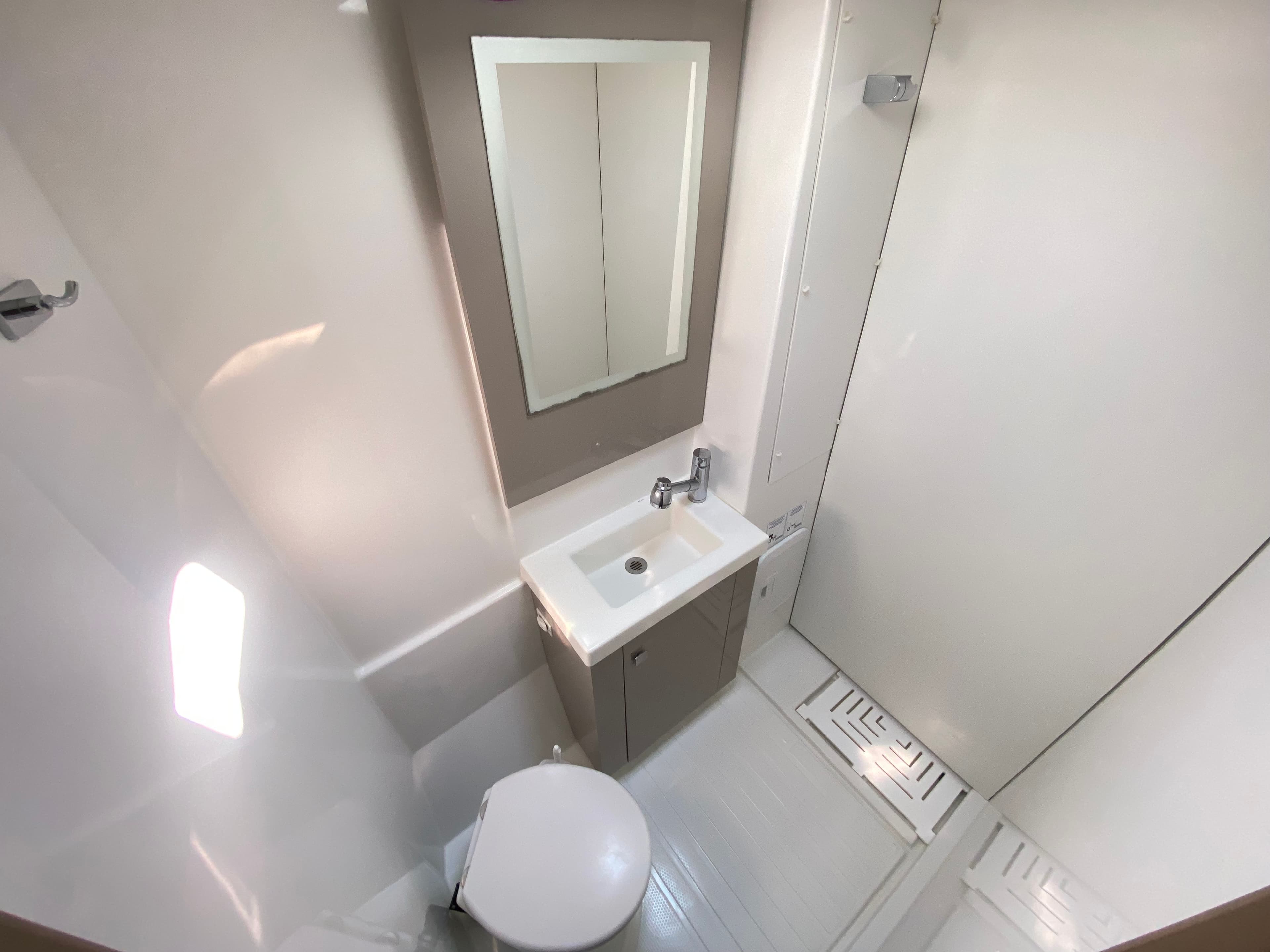 Astréa 42 - photo 8