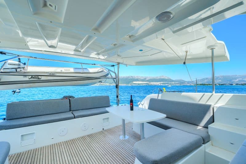 Lagoon 46  - photo 4