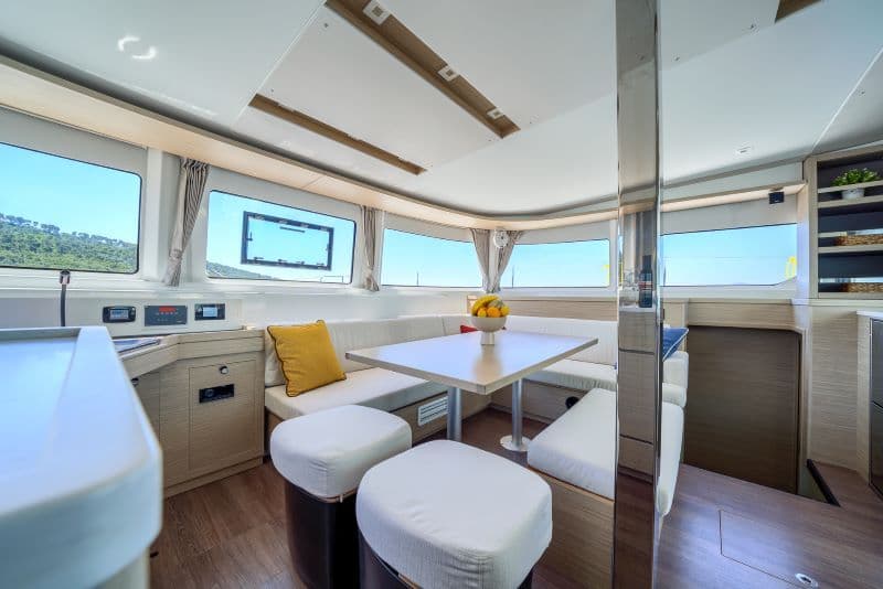 Lagoon 46  - photo 15