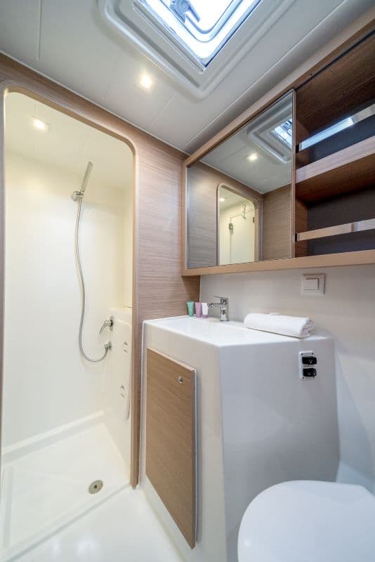 Lagoon 42 - photo 25