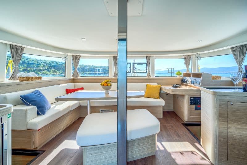 Lagoon 42 - photo 16