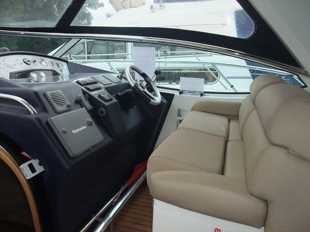 Sealine S38 - photo 13
