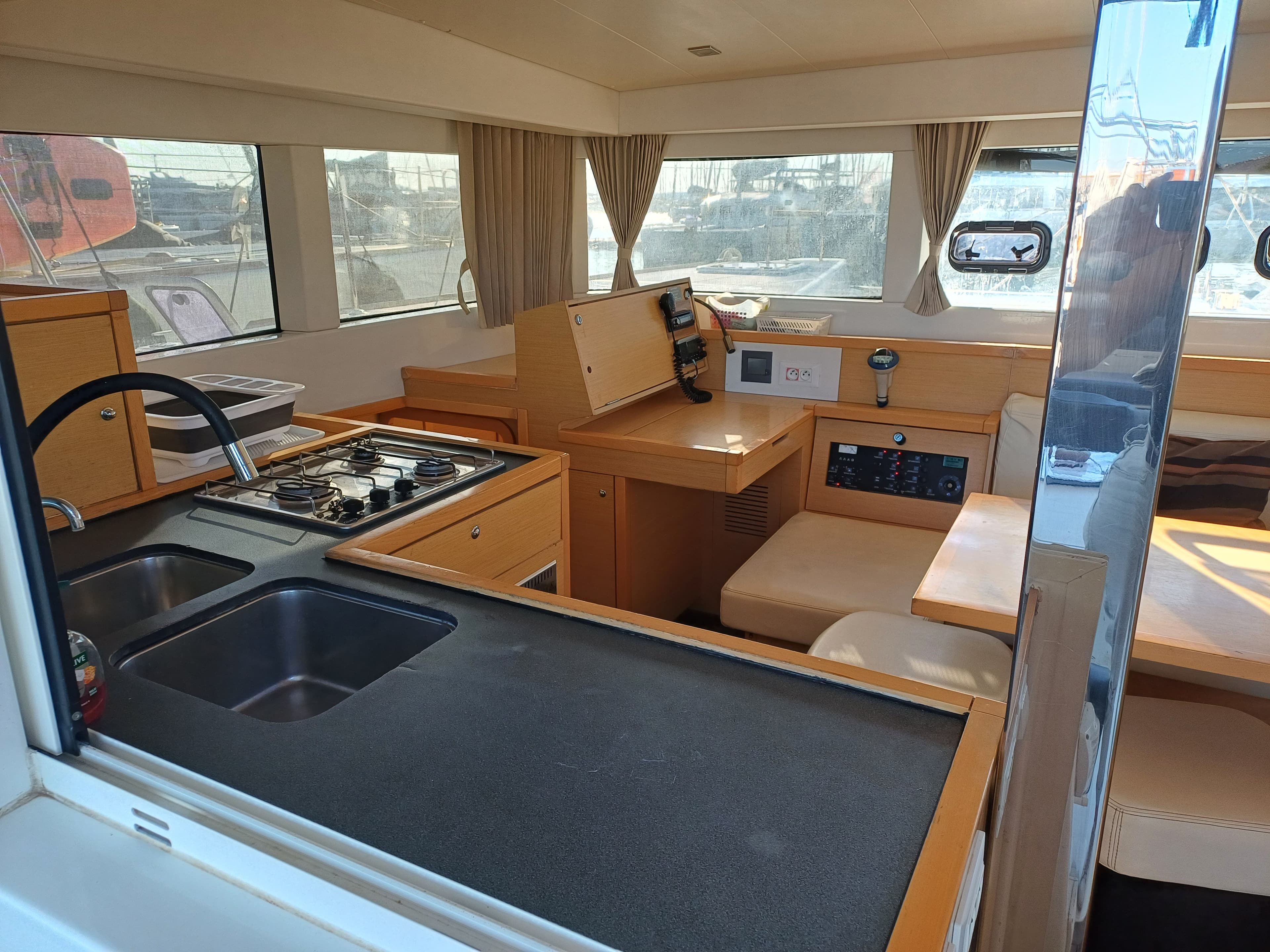 Lagoon 39 - photo 15