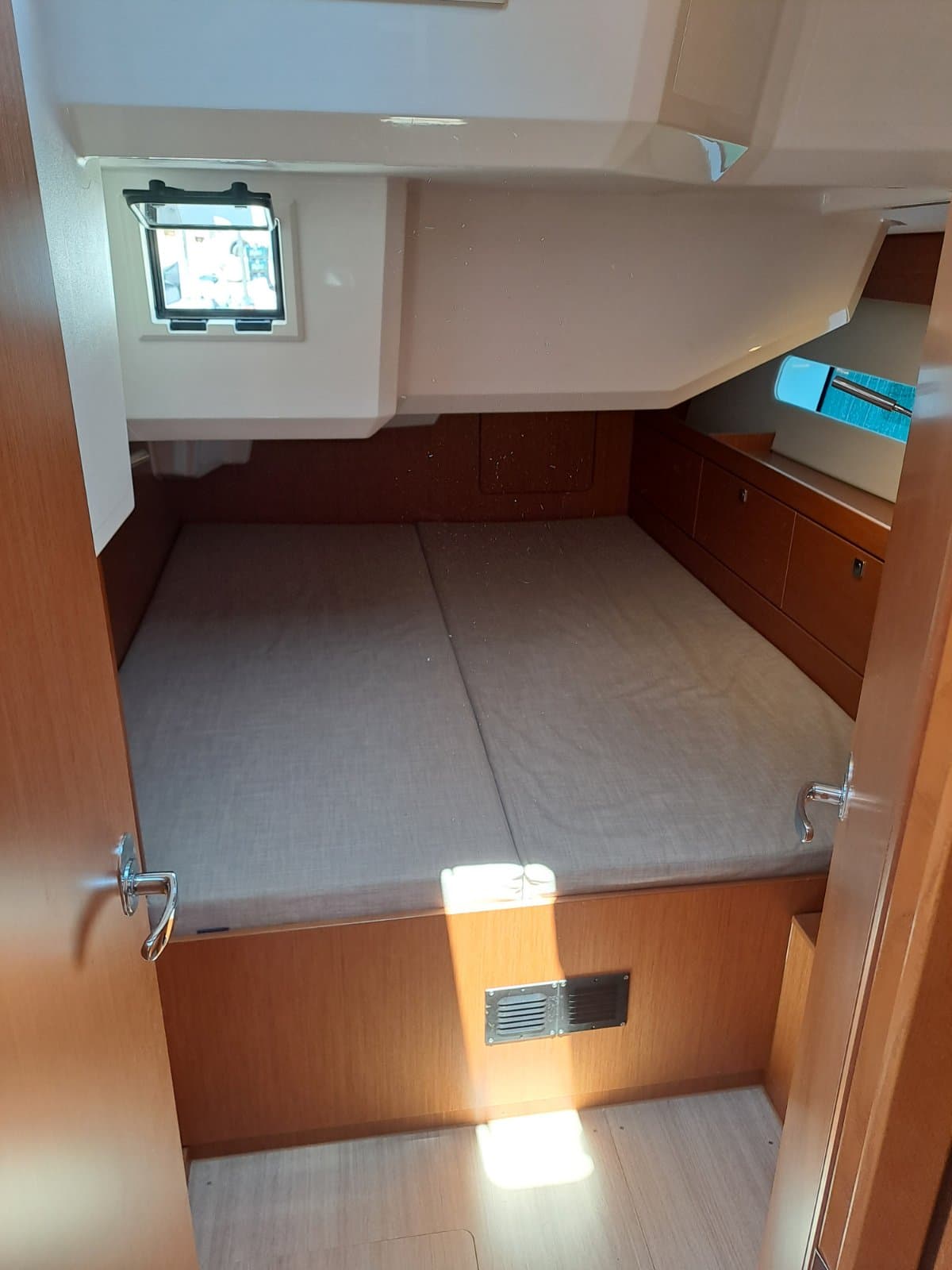 Bavaria C46 - photo 17