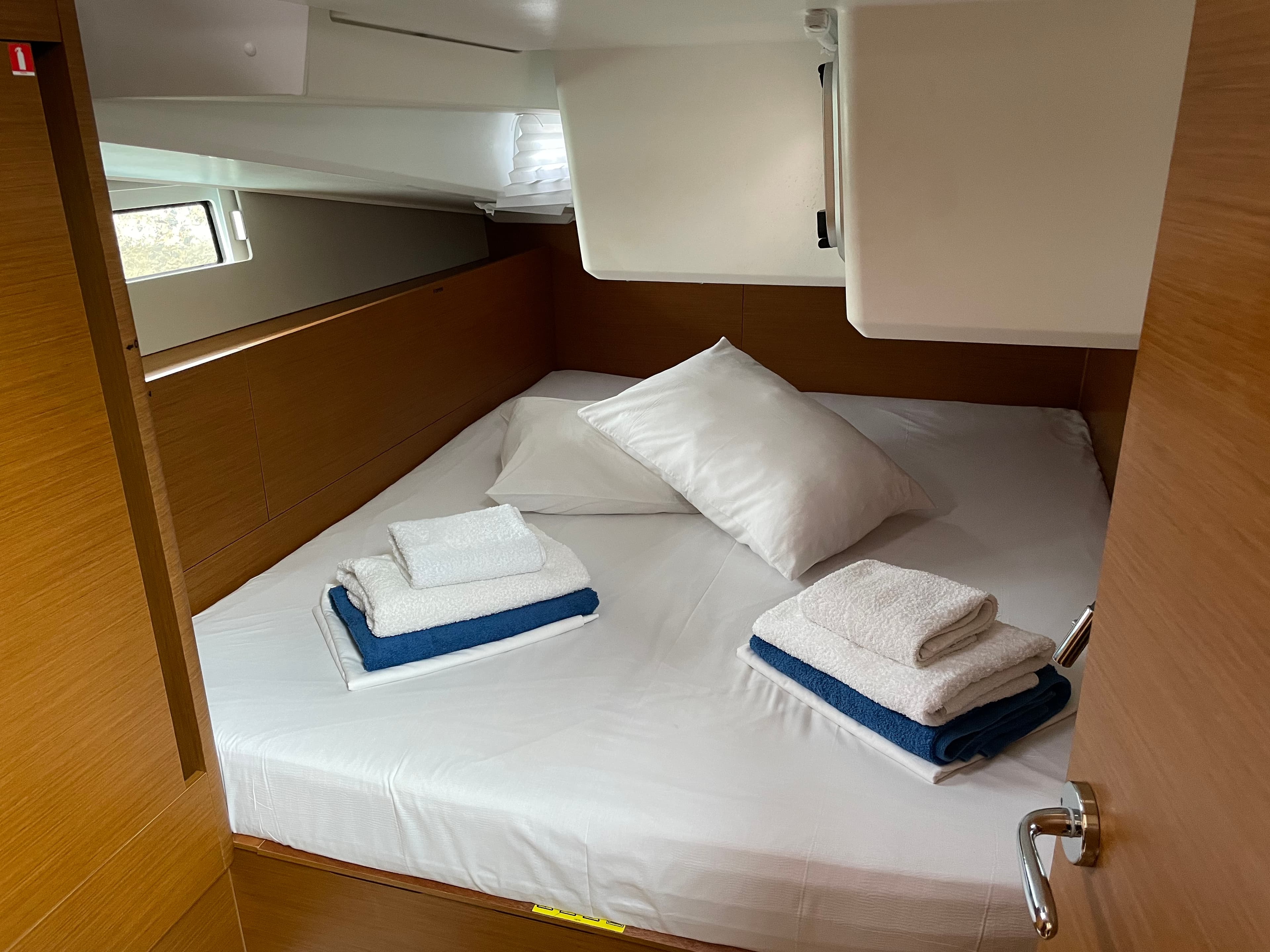 Sun Odyssey 490 - photo 11