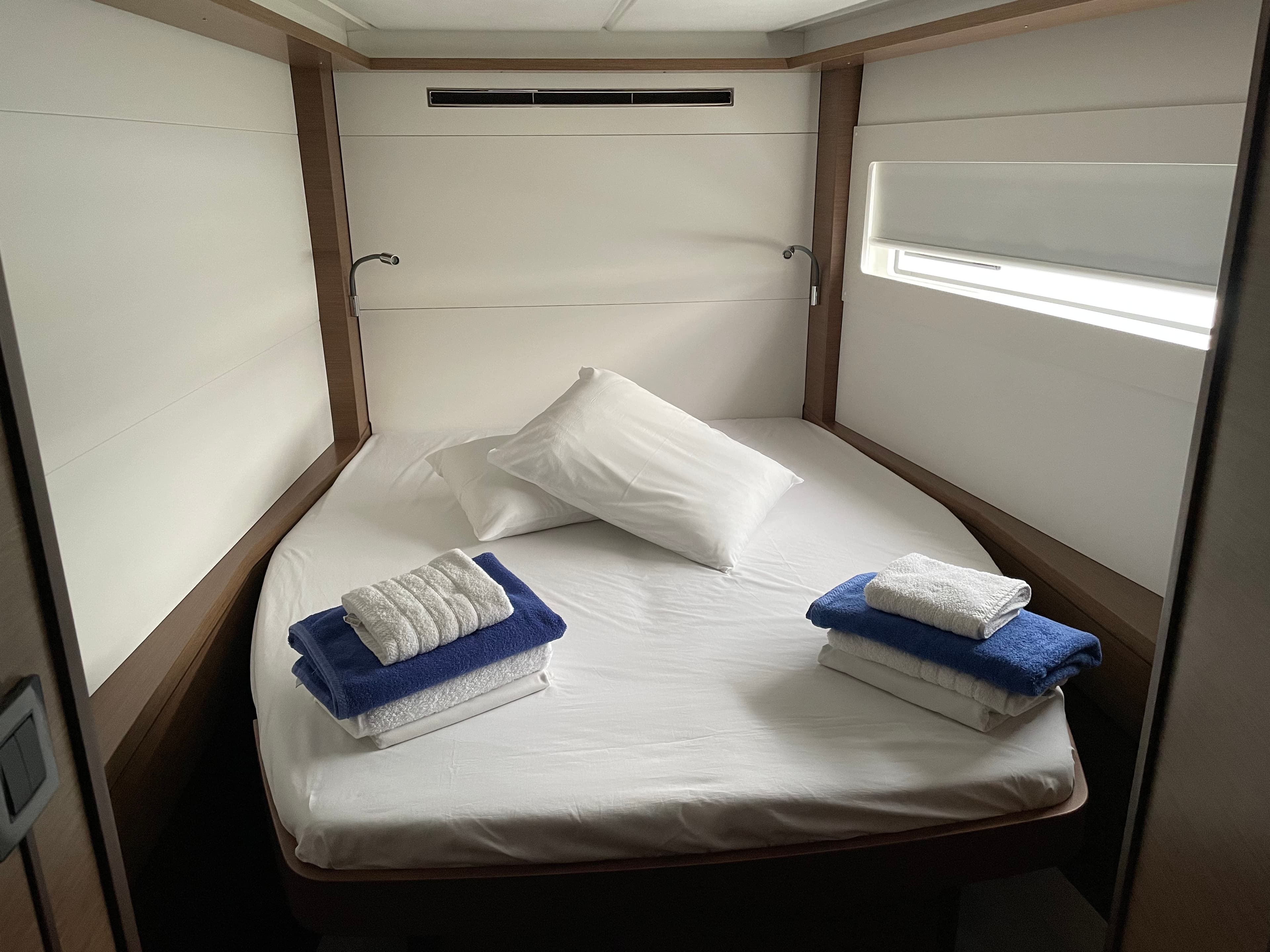 Lagoon 46  - photo 15