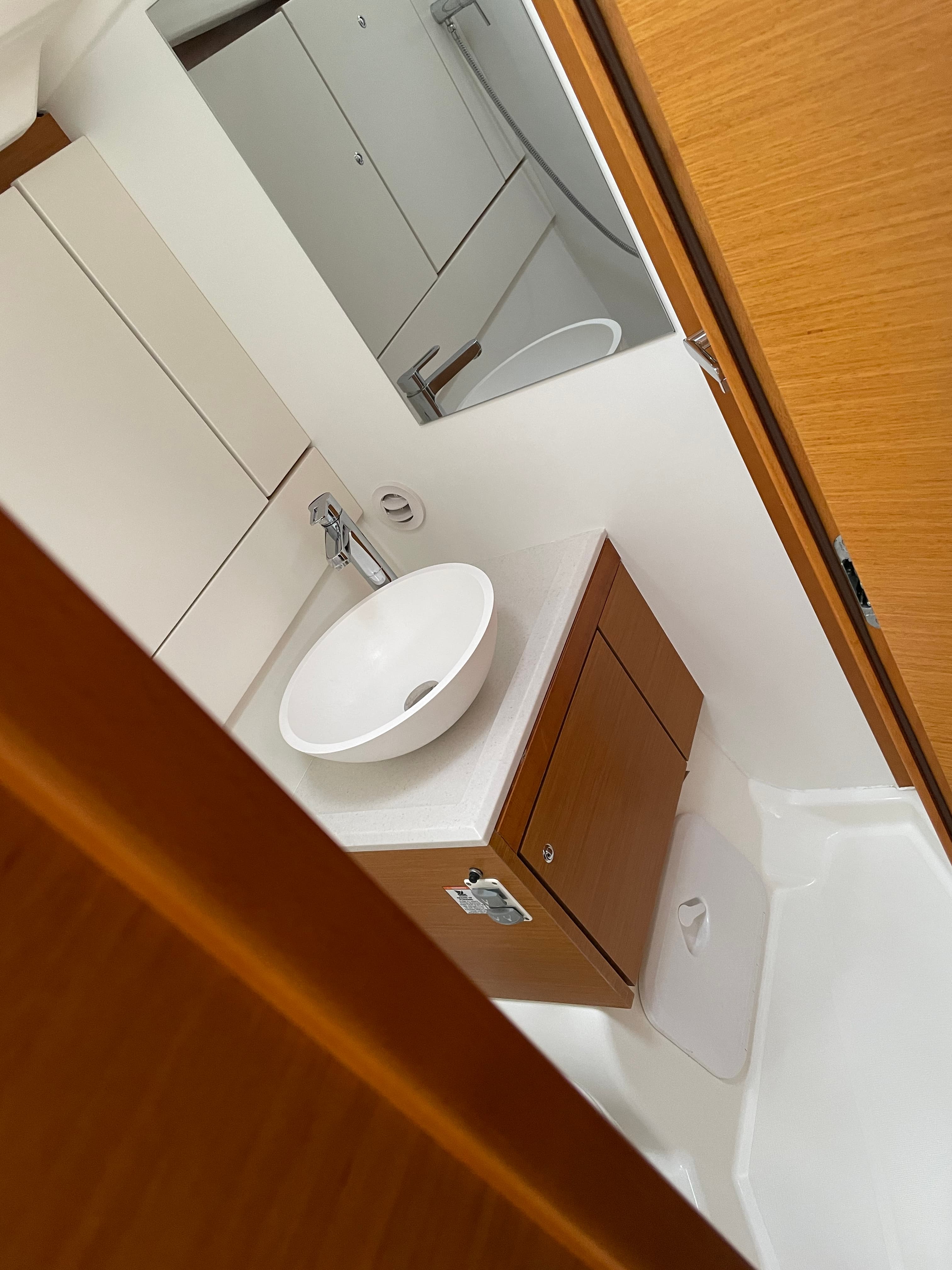 Jeanneau 54 - photo 19