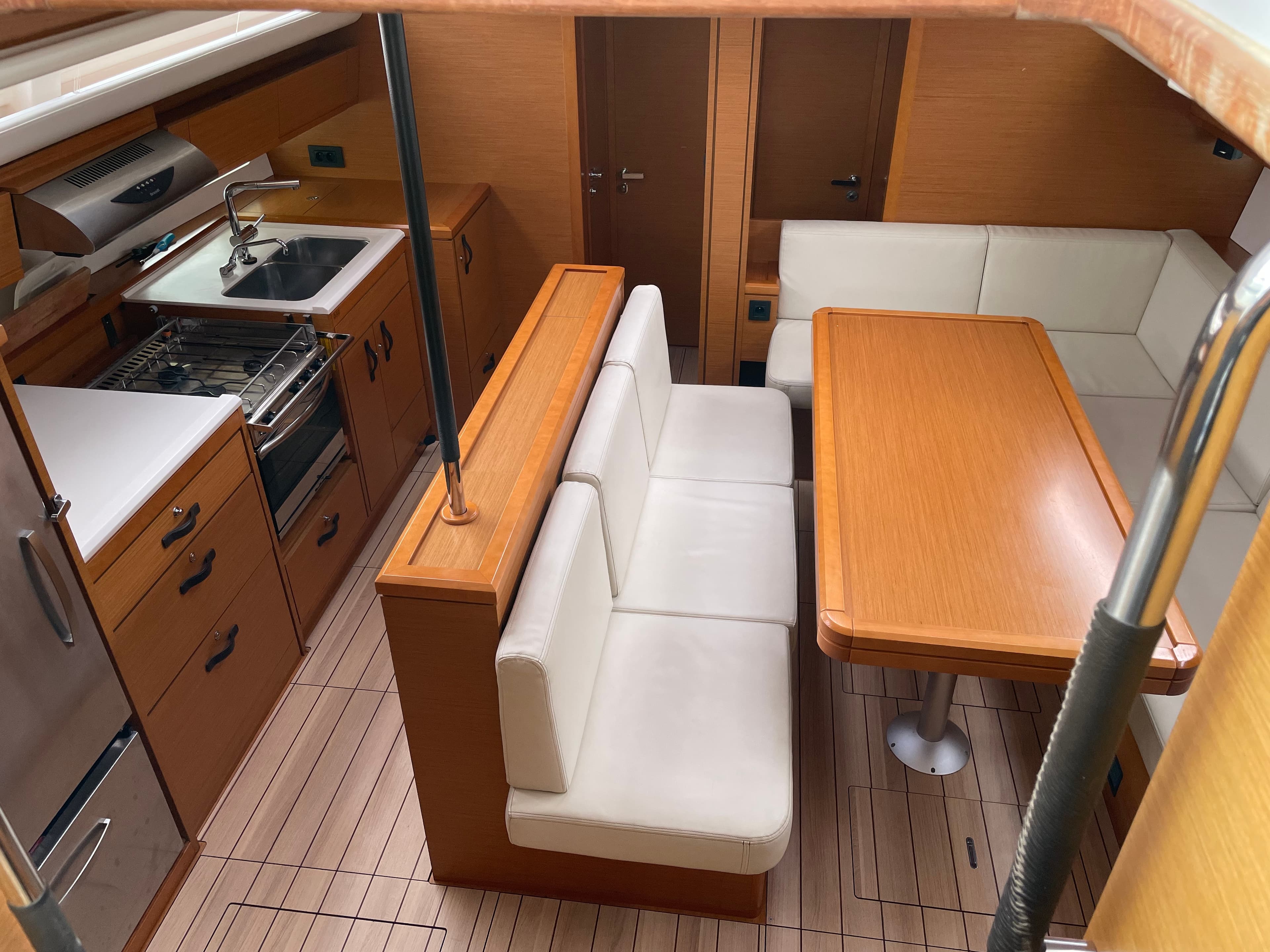 Jeanneau 54 - photo 15