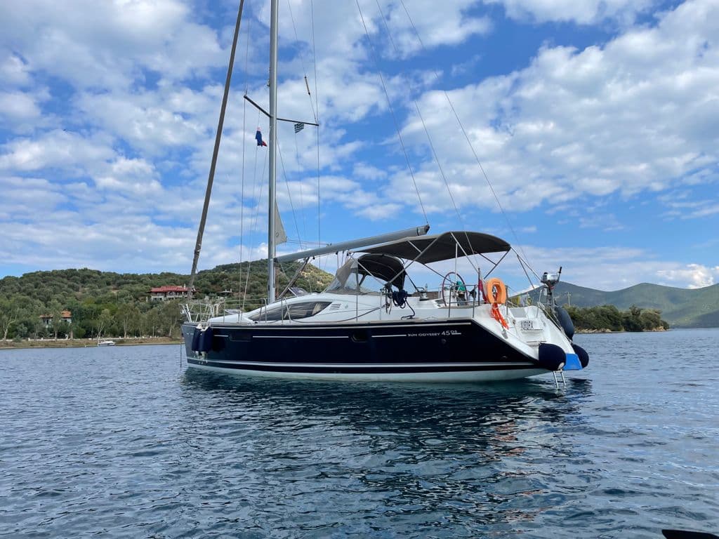 Sun Odyssey 45DS - photo