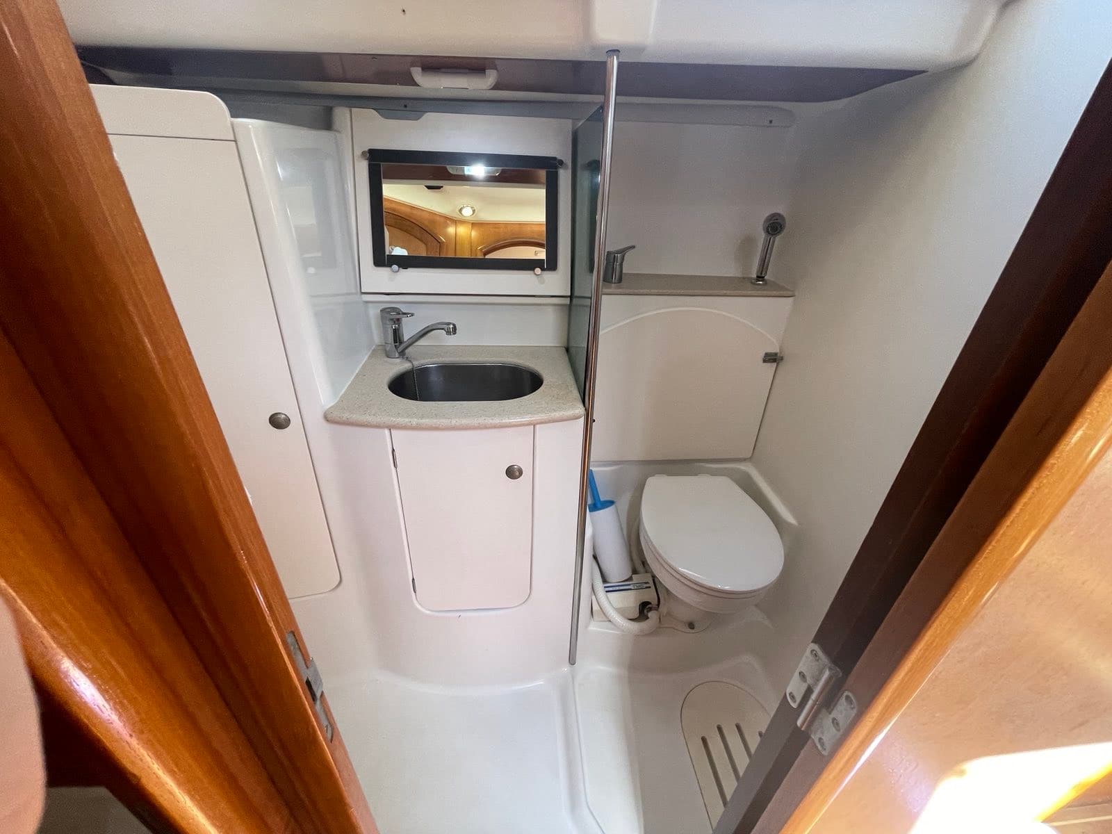 Sun Odyssey 49 - photo 5