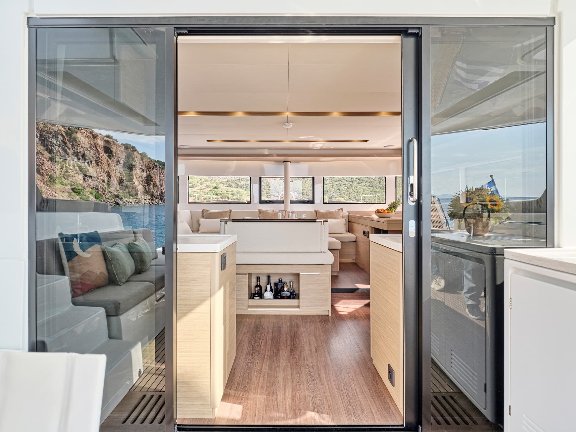 Lagoon 51 - photo 11