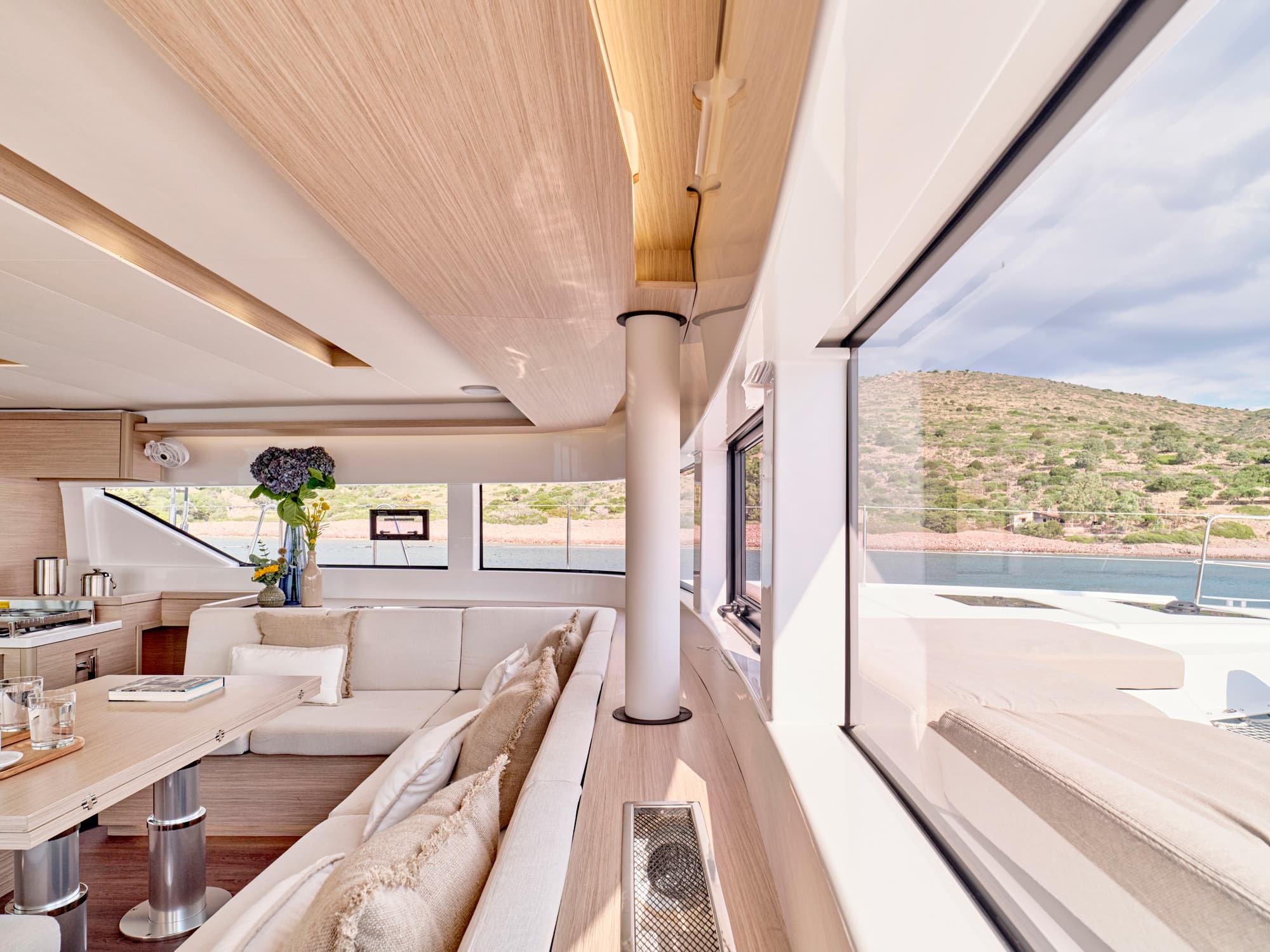 Lagoon 51 - photo 55