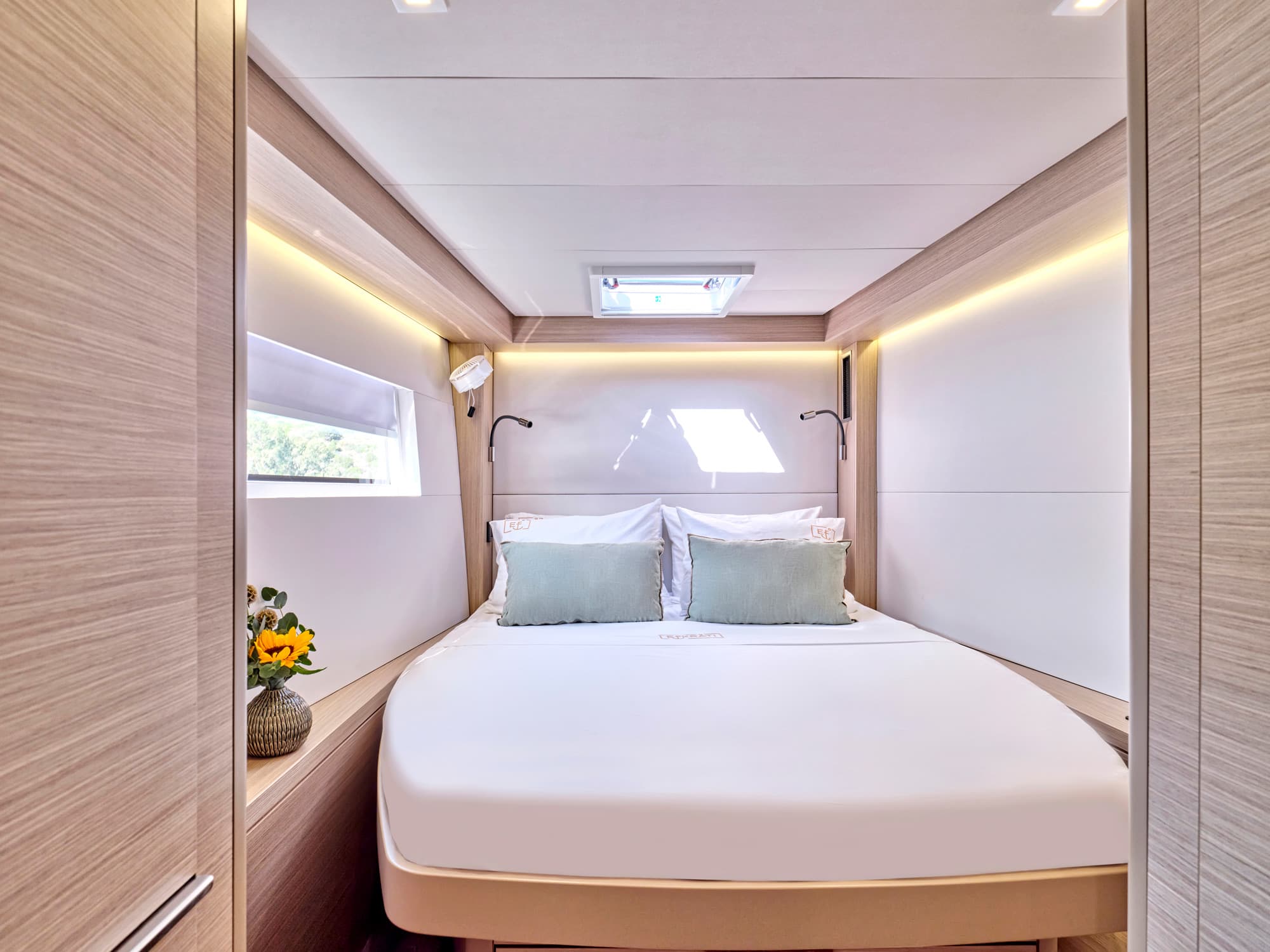 Lagoon 51 - photo 36