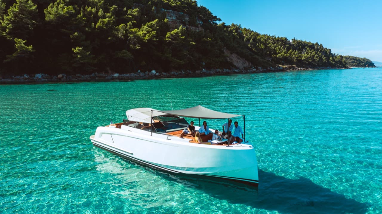 Vanquish 43 - photo 14