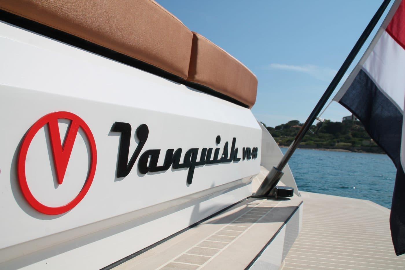 Vanquish 43 - photo 12