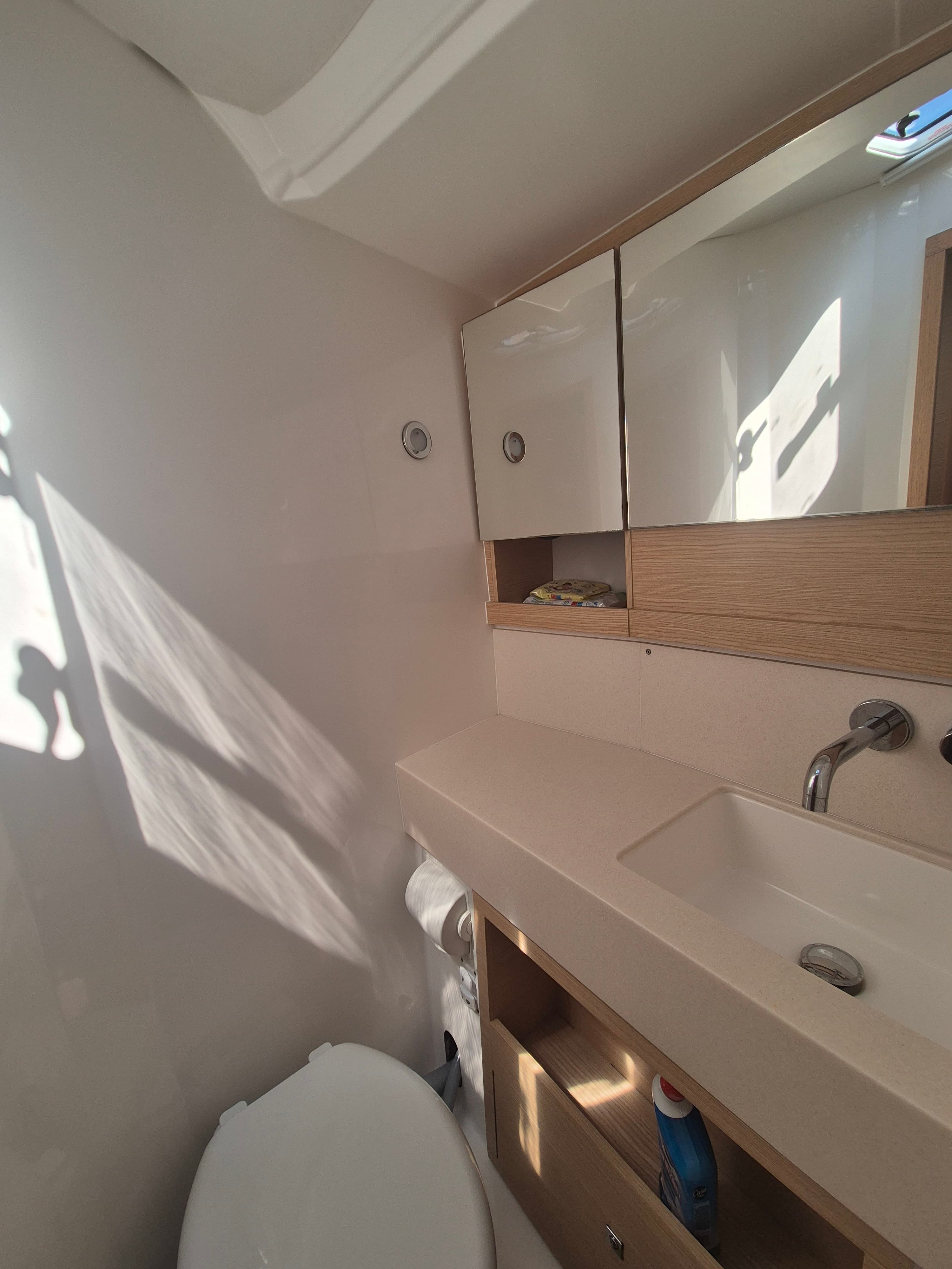 Dufour 530 - photo 14