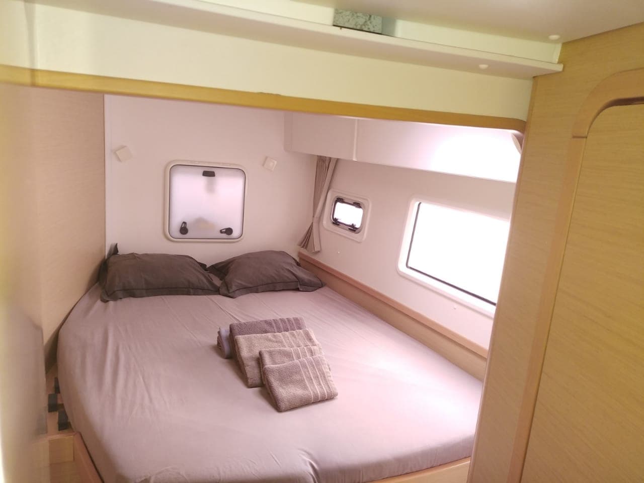 Lagoon 42 - photo 20