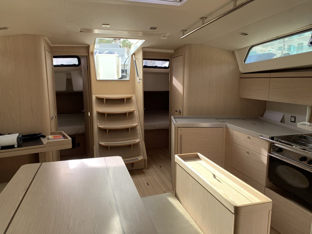 Oceanis 46.1 - photo 10