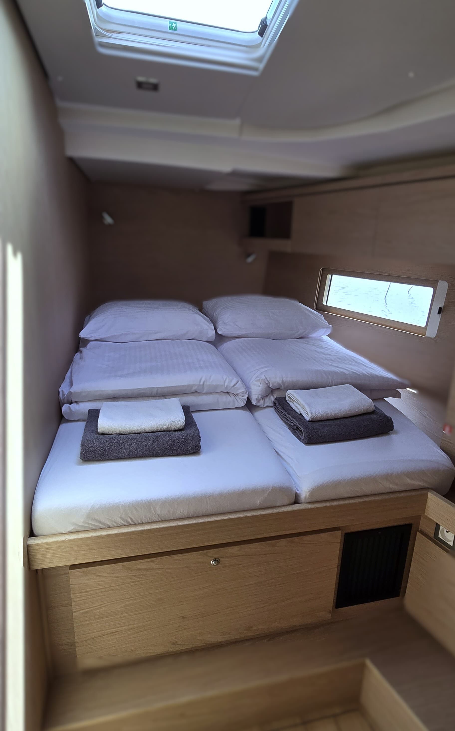 Oceanis 51.1 - photo 8