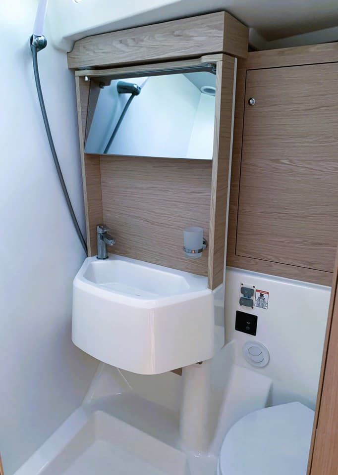 Oceanis 51.1 - photo 11