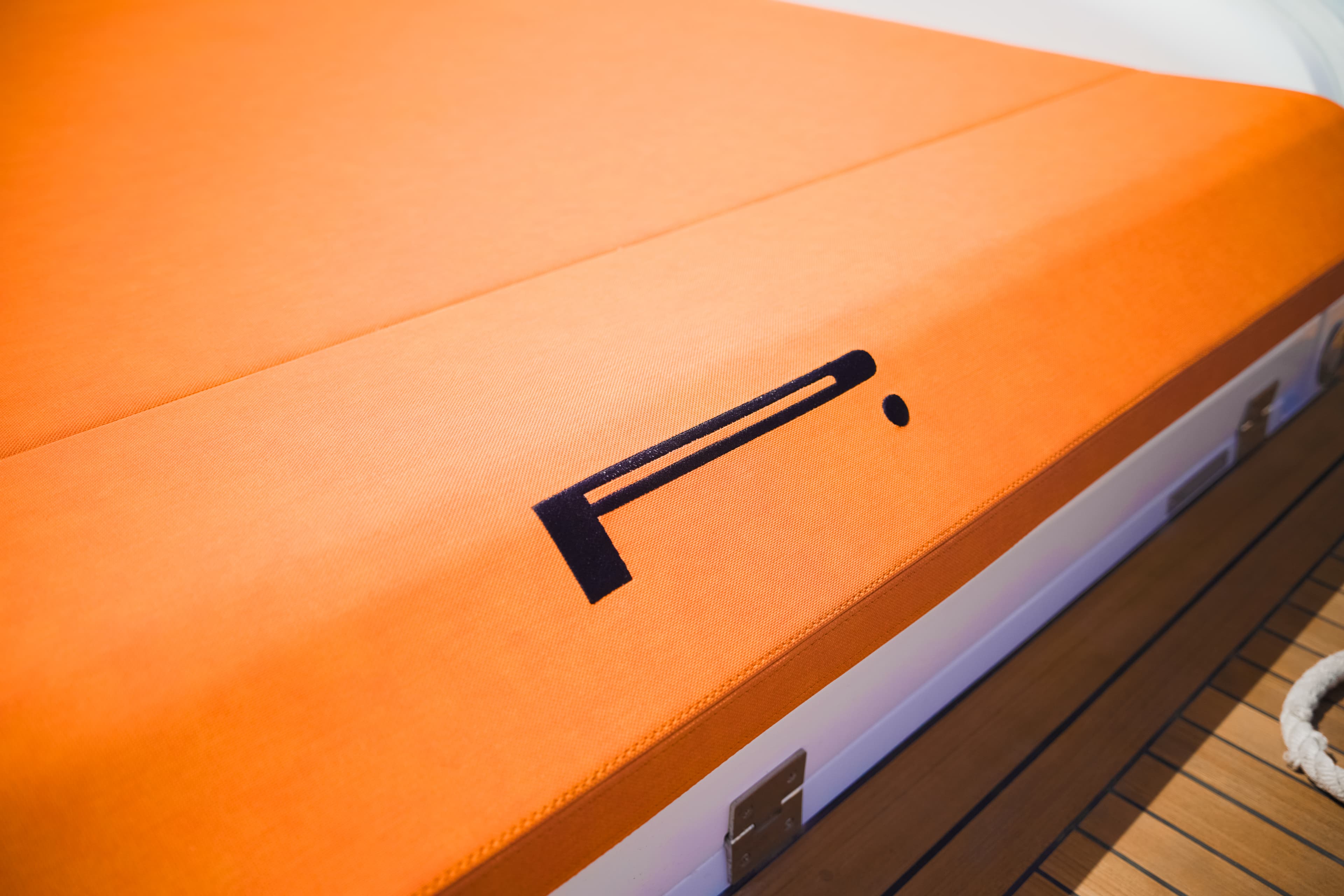 Pirelli 42 - photo 24