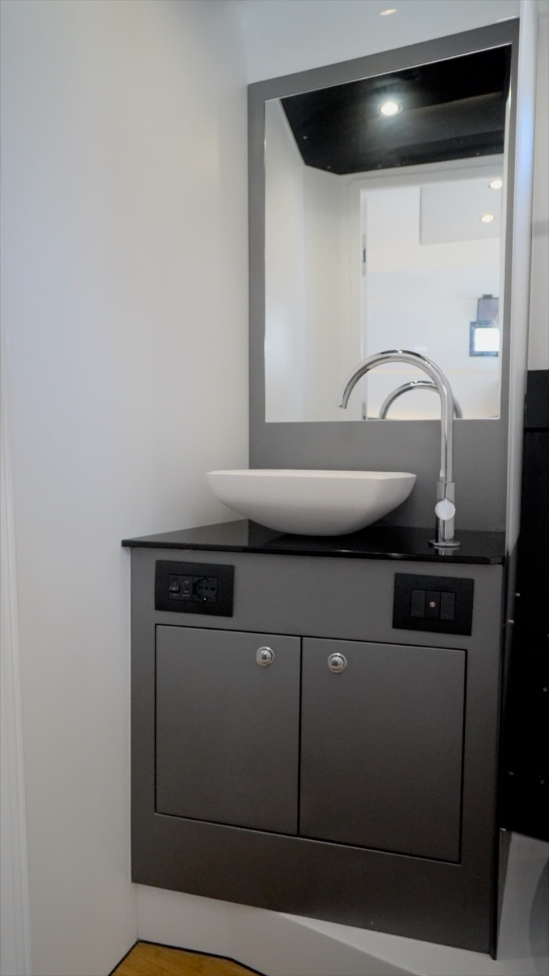 Pirelli 50 - photo 18