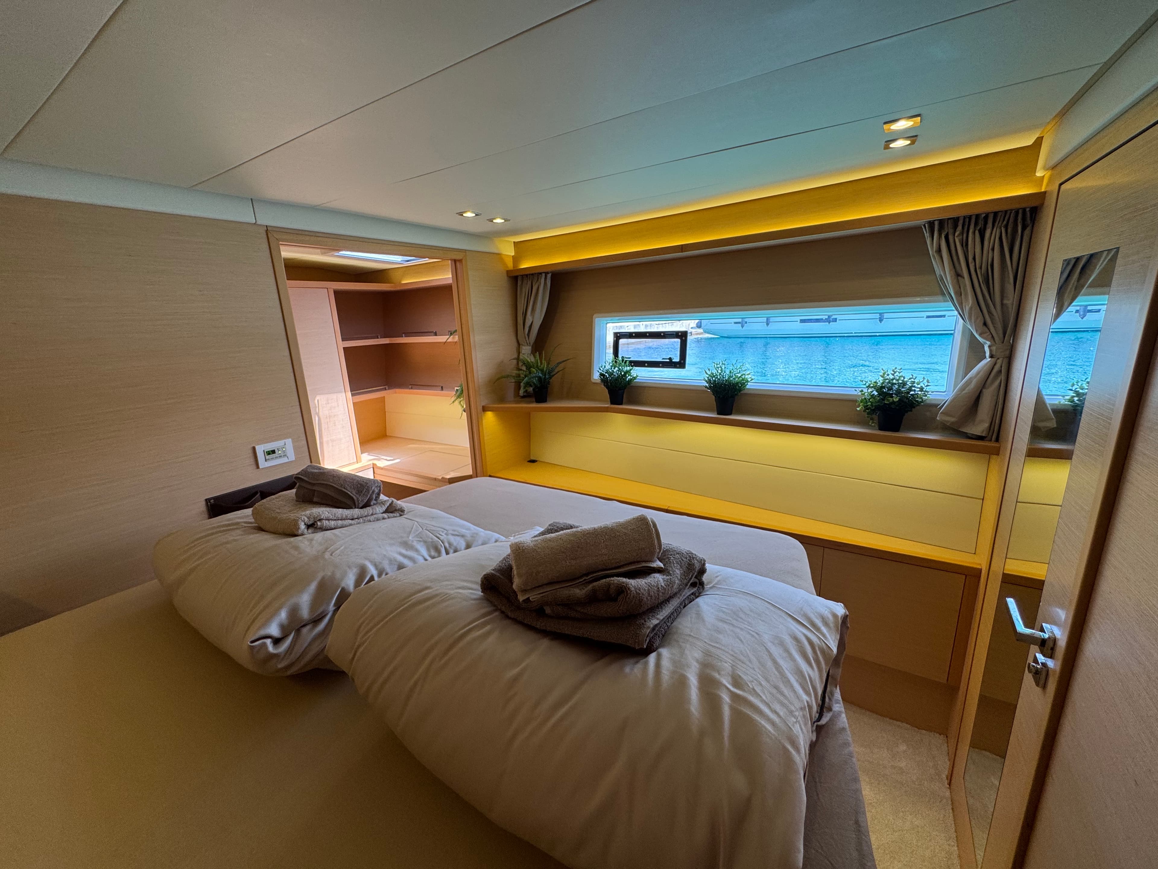 Lagoon 52F - photo 22