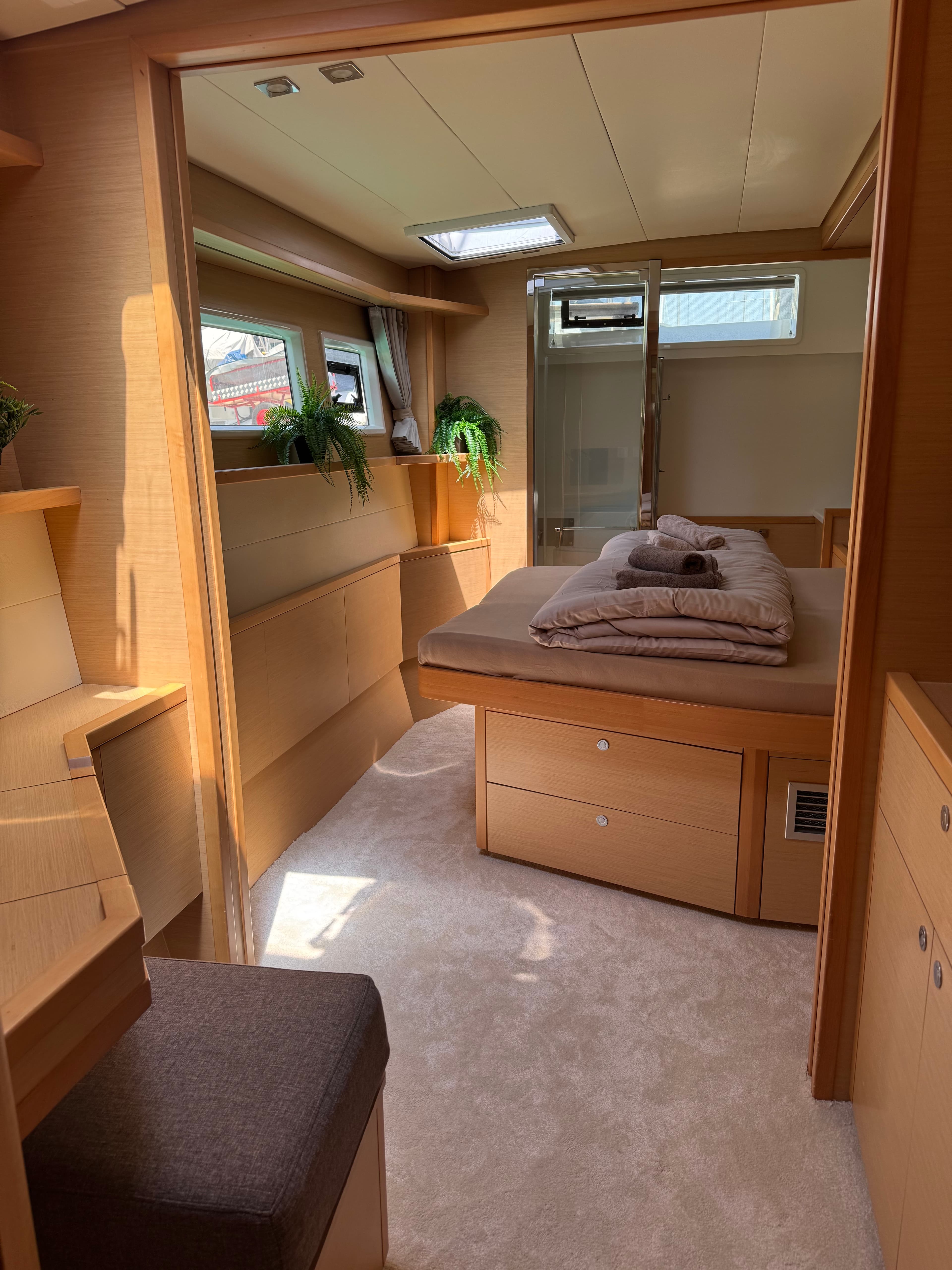 Lagoon 52F - photo 17